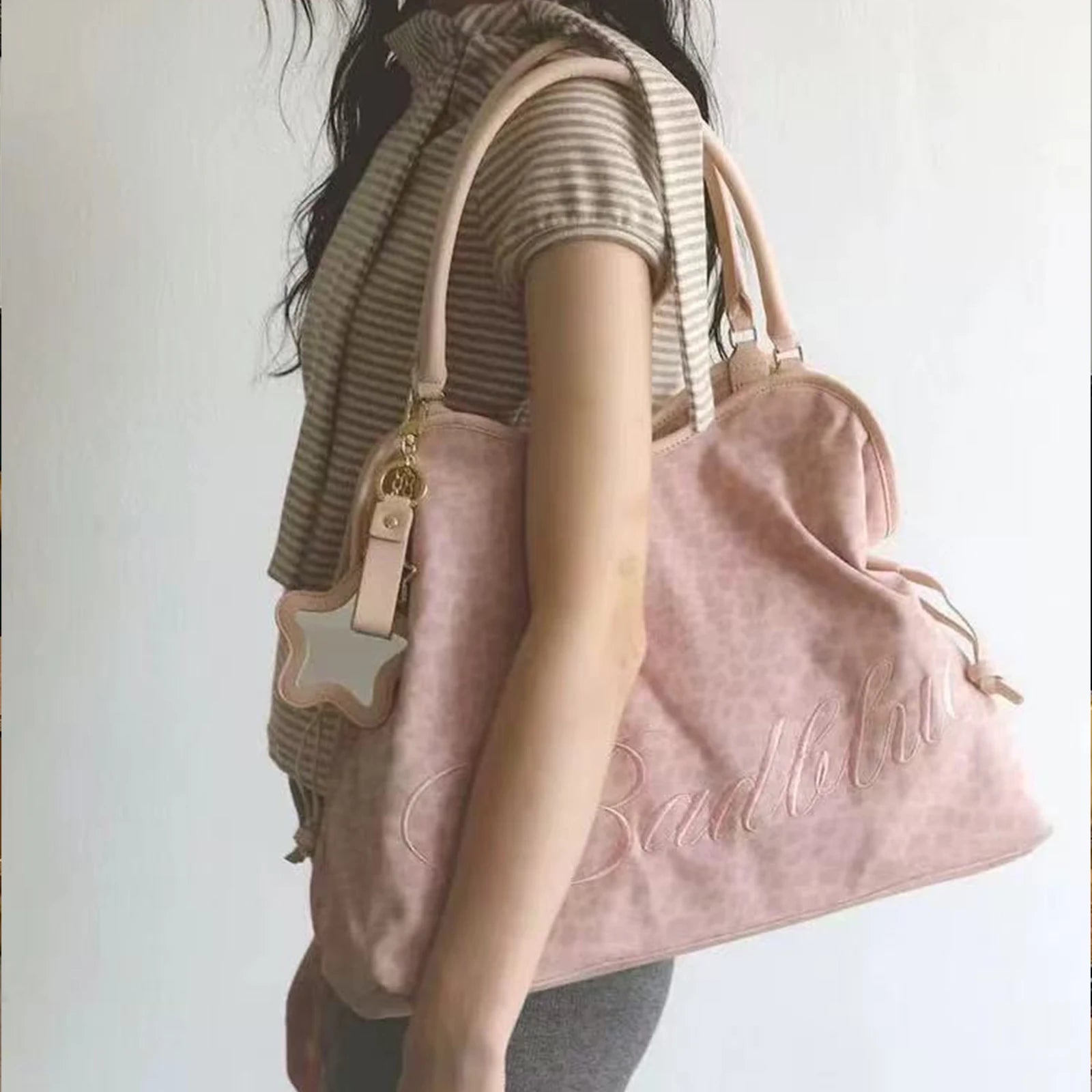 Leopard-Print Polyester Tote Bag Embroidered Star Pendant — Dark Brown | KIMLUD
