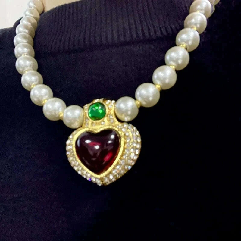 draweye-winter-sweater-chain-vintage-heart-palace-style-neckalces-for-women-pearls-fashion-hyperbole-collares-para-mujer-kimlud-kimlud-33912739