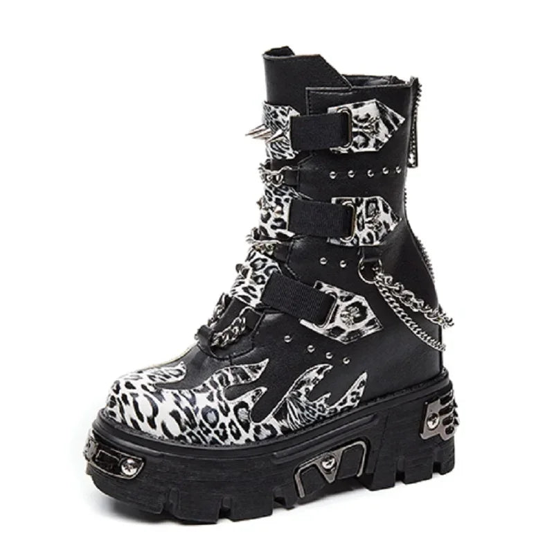Women's Genuine Leather Motorcycle Boots Rivet Metal Chain Buckle Belt Short Punk Mid-calf Boots Winter Lady Platform Chunky