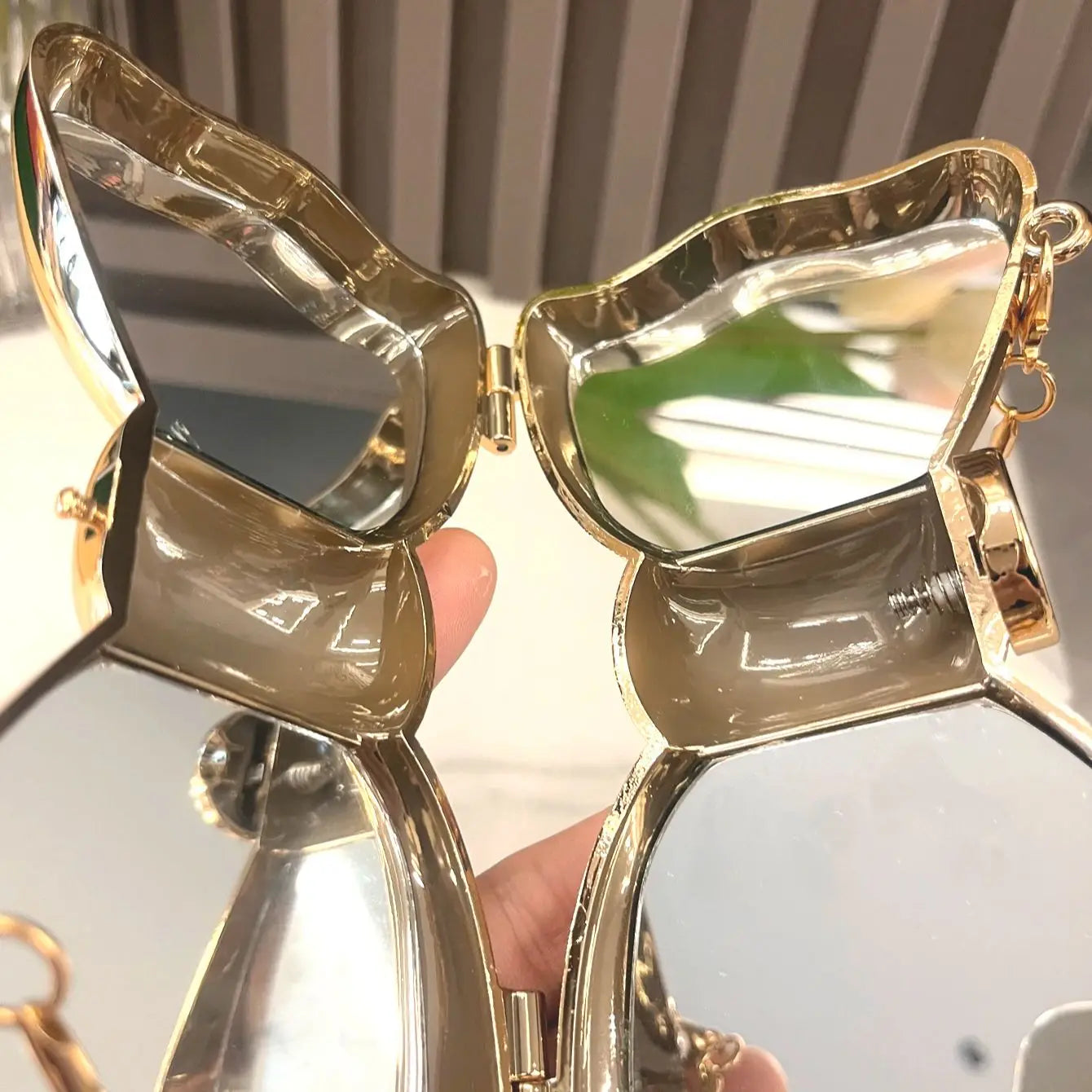 Golden Evening bag Purses and handbag luxury Designer shoulder bags funny shape Party Wedding Round Acrylic Shiny Clutch purse