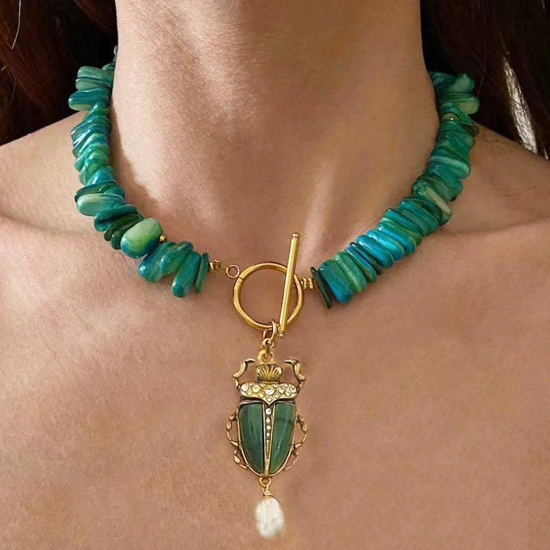 Malachite Two-Tone Horse Coin Necklace — Green | KIMLUD