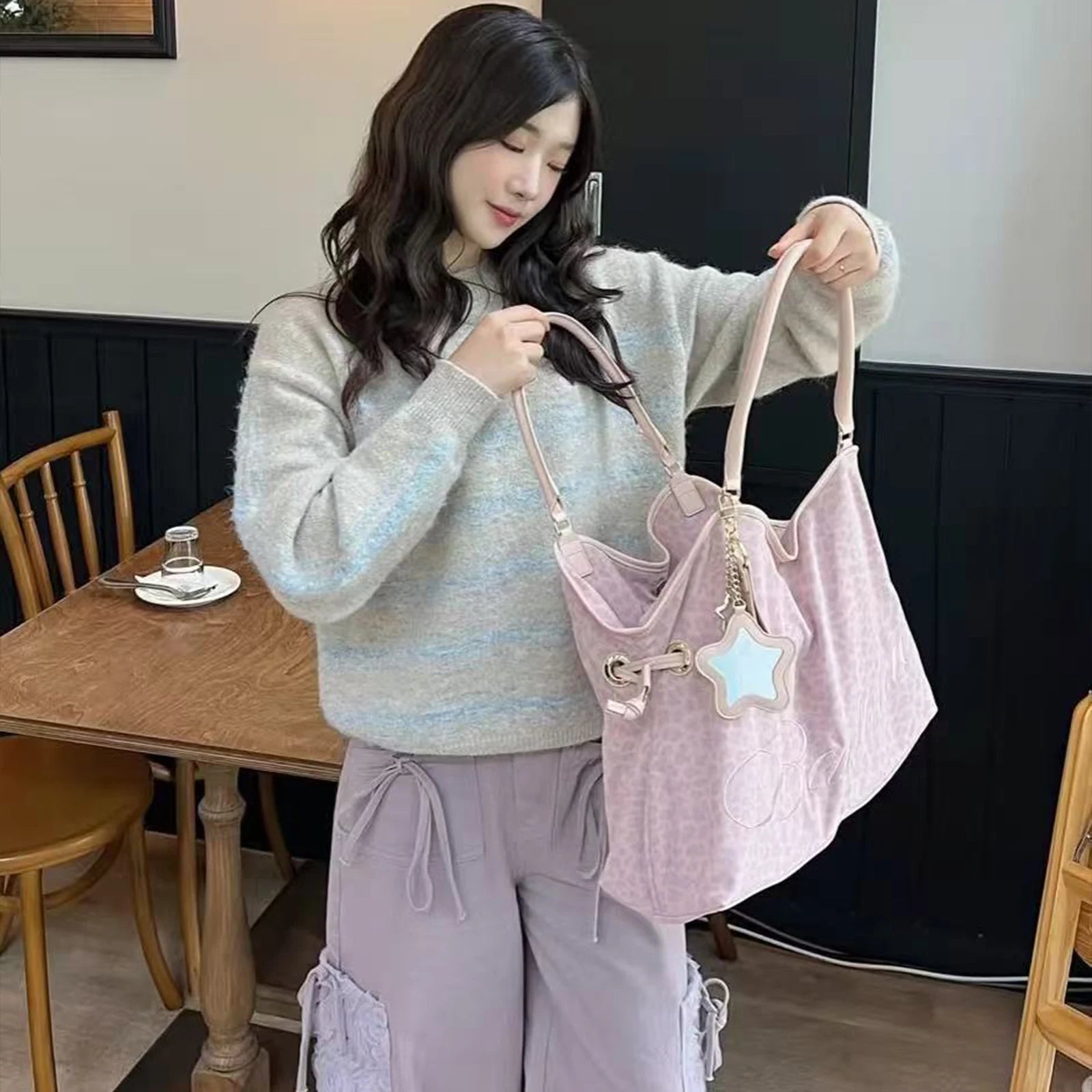 Leopard-Print Polyester Tote Bag Embroidered Star Pendant — Dark Brown | KIMLUD