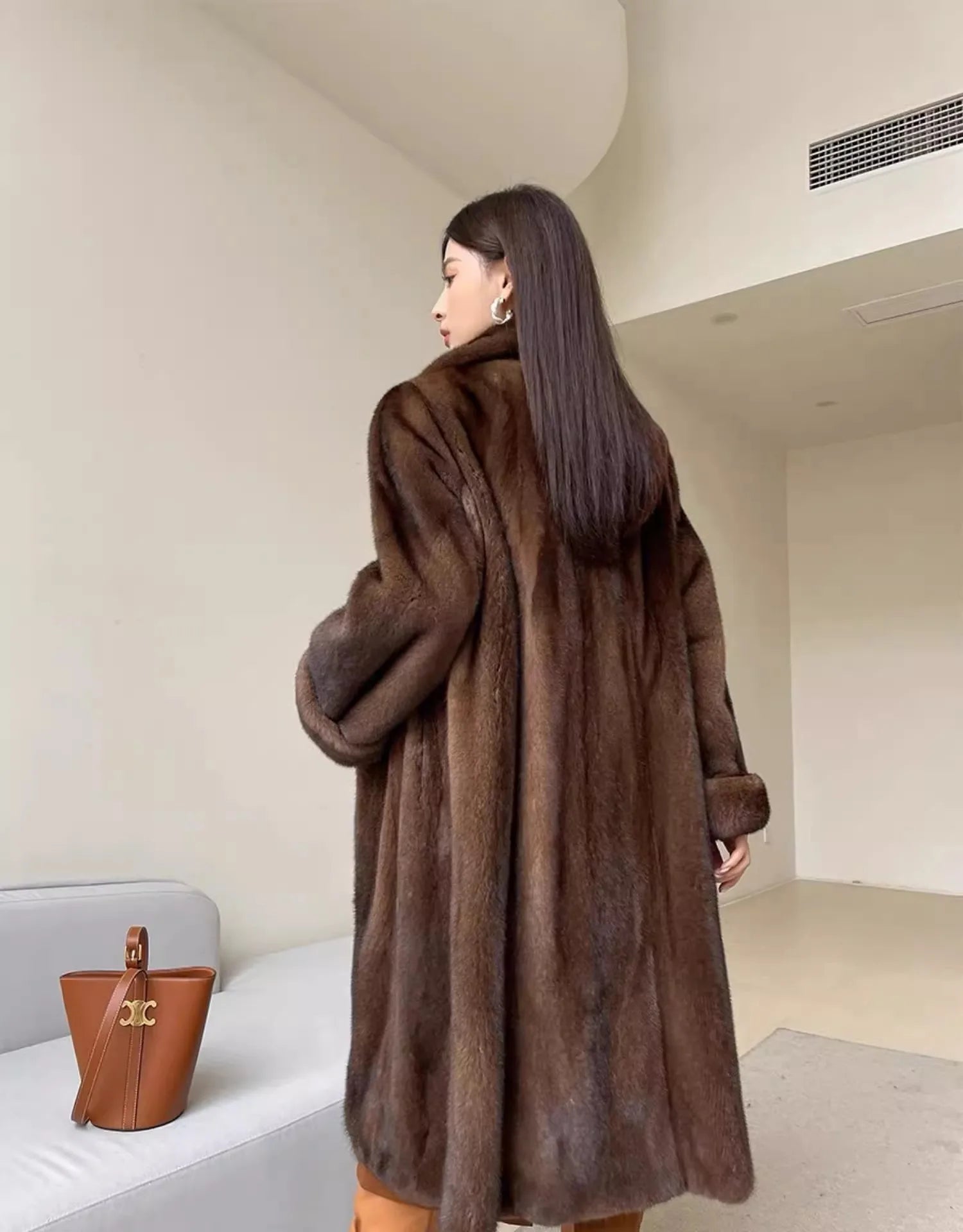 High Quality Fur Coat Imitating Fox Fur Women's Fur Coat 2025 New Winter Thick Temperament Mink Fur Leisure Women's Fur Coat 624