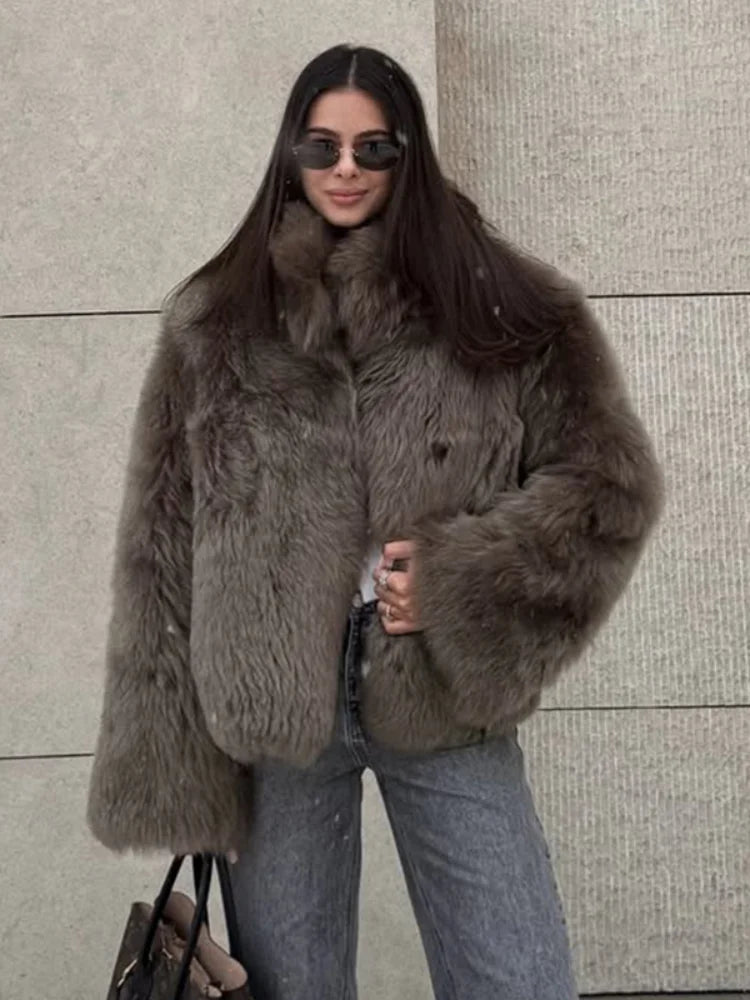 Winter Warm Thick Women Faux Fur Coats Luxury Oversized Long Coats Fleece Overcoat 2025 New Female Elegant Street Outerwear