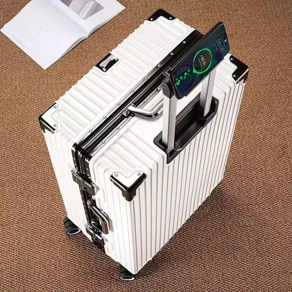 Aluminum Frame Carry-On Luggage — Emerald Green | KIMLUD