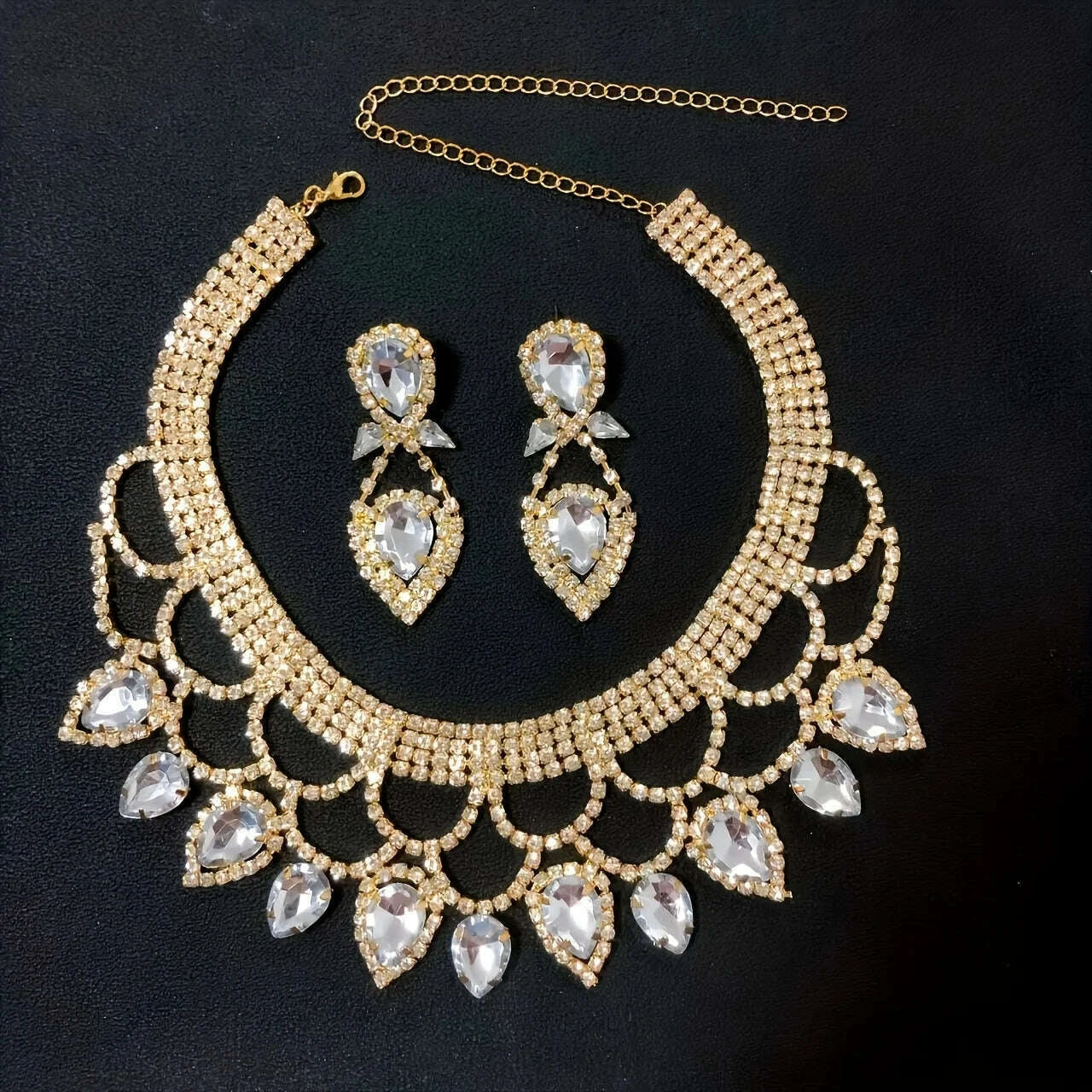 fashionable-ladies-exaggerated-and-exquisite-handmade-rhinestone-necklace-earring-set-brides-dance-dress-jewelry-accessories-kimlud-kimlud-33914055