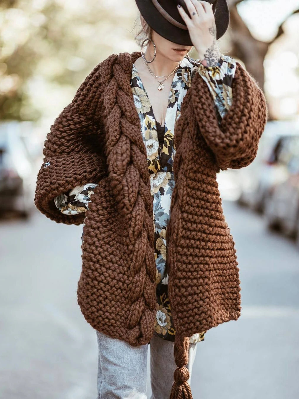 Crocheted Cardigan – Hand-Woven Tassels – Polyester Knit | KIMLUD