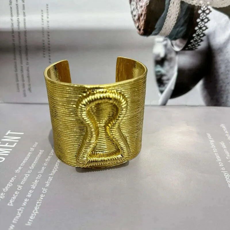 exaggerated-vintage-alloy-plated-eyes-cuff-bracelet-for-women-fashion-jewelry-gorgeous-hand-open-bracelet-accessory-kimlud-kimlud-33917679