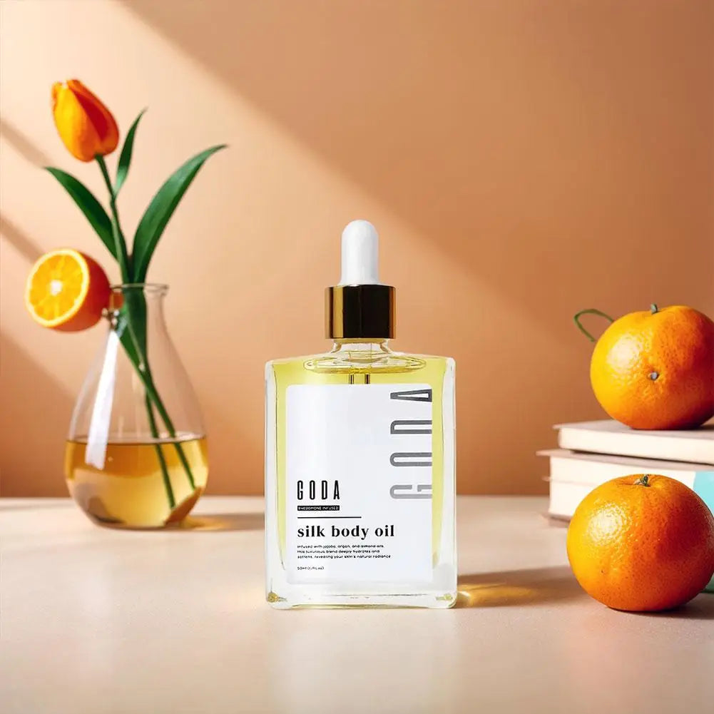 Silk Protein Enriched Body Oil Brightens Complexion — Pale Gold | KIMLUD