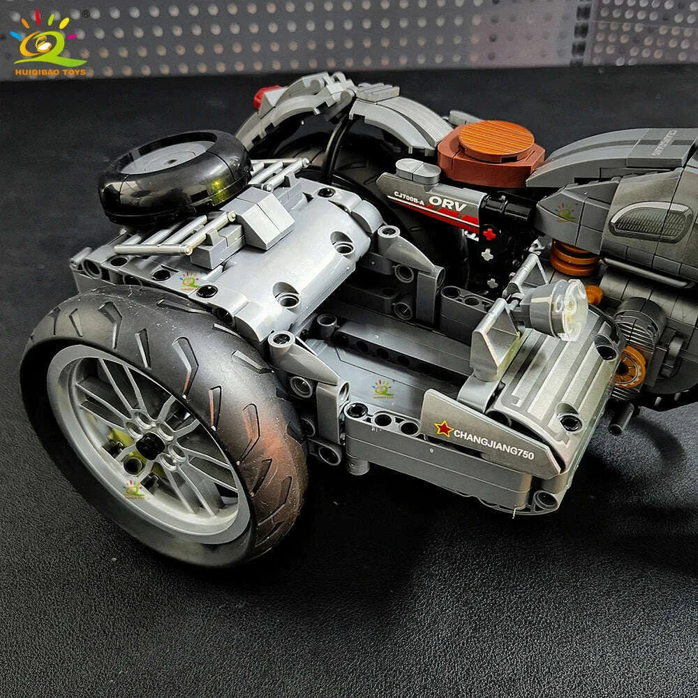 huiqibao-808pcs-moc-technial-motorbike-building-model-blocks-city-moto-racer-bricks-toy-for-kids-boy-children-adult-car-setkimlud-womens-fashion-34620665