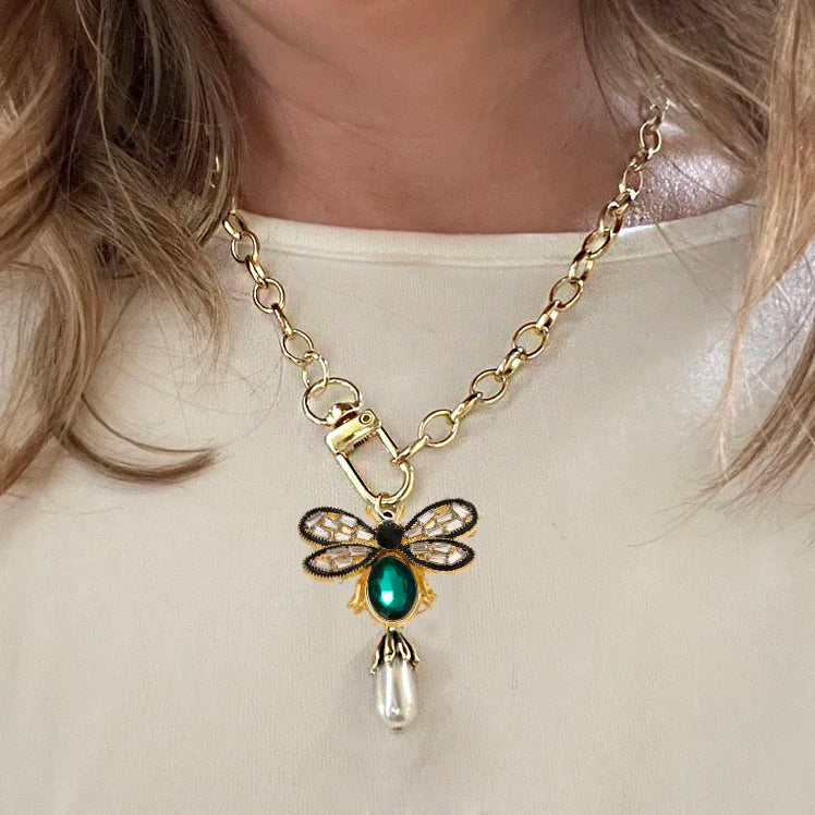 Pendant Necklace – Virgin Mary Pendant – Glass | KIMLUD