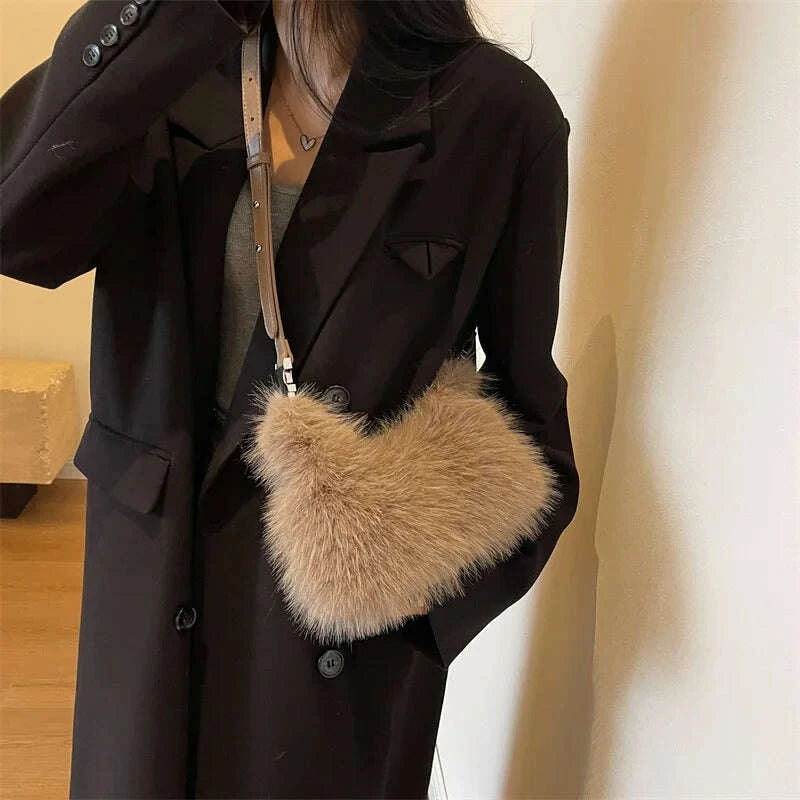 크로스백-여성-가방-2023-new-winter-trend-solid-color-plush-warm-fluffy-crossbody-bag-imitation-fox-hair-shoulder-bag-designer-handbagkimludkimlud-35556797