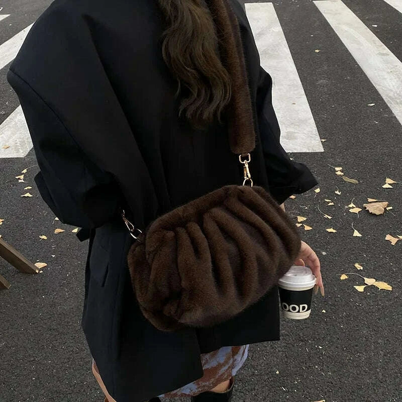 new-womens-commuting-simplified-shoulder-bag-fluffy-cloud-textured-casual-coach-bag-vintage-furry-handle-bag-for-autumn-winterkimludkimlud-35556111
