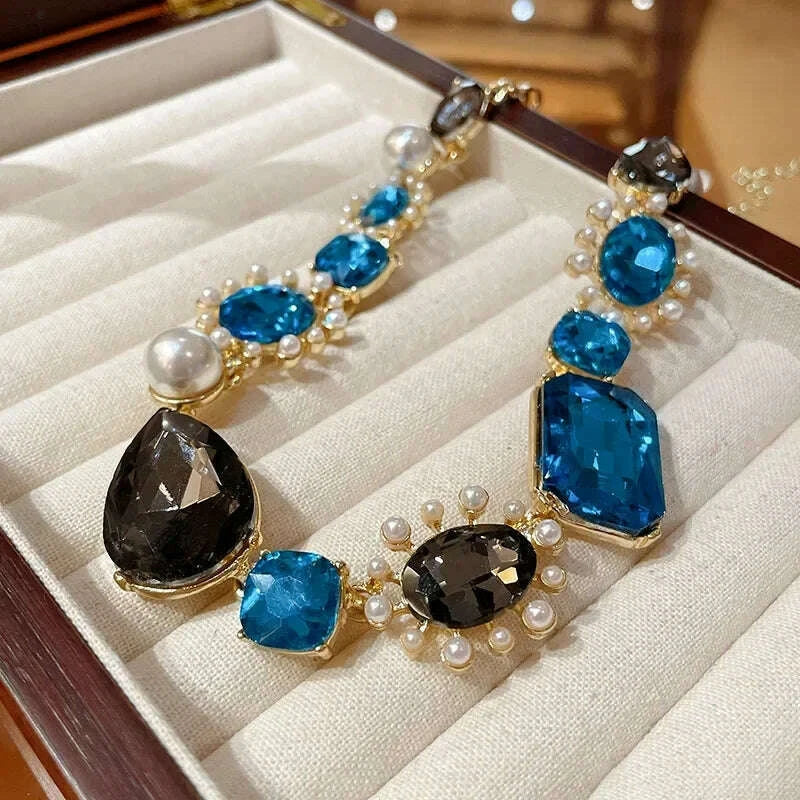 3-pcs-french-light-luxury-jewelry-set-for-women-water-drop-rhinestone-pearl-necklace-fashion-high-sense-accessories-sets-wedding-kimlud-kimlud-33913649