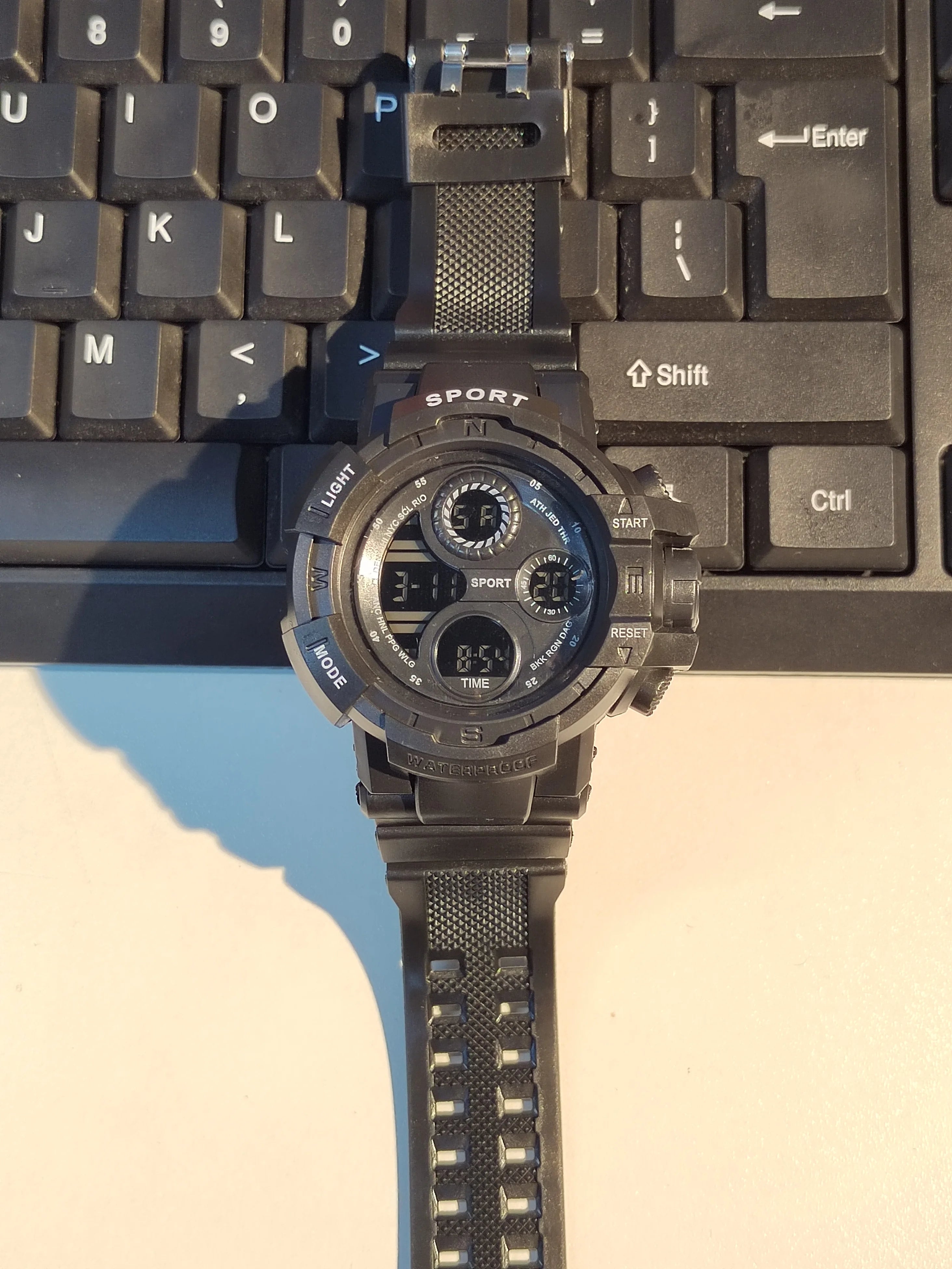 YIKAZE Black Digital Watch for Men Sports Watches Waterproof Outdoor Chronograph Hand Clock G Infantry Shock Student Wristwatch