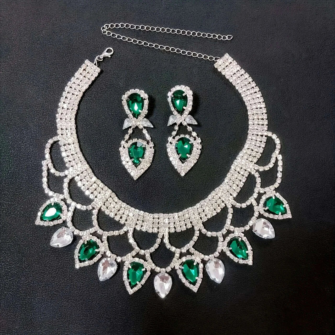 fashionable-ladies-exaggerated-and-exquisite-handmade-rhinestone-necklace-earring-set-brides-dance-dress-jewelry-accessories-kimlud-kimlud-33914058