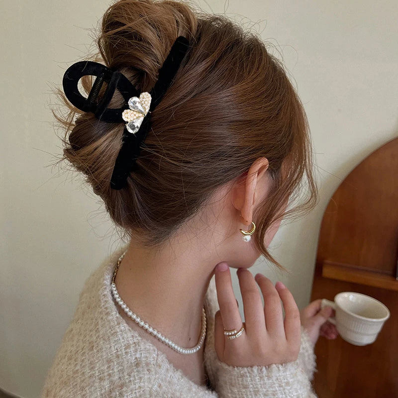 AWAYTR New Korea Heart Shape Acrylic Hair Claws Crab Large Pearl Claw Clips for Woman Girls Bath Barrette Lady Fashion Headdress - KIMLUD