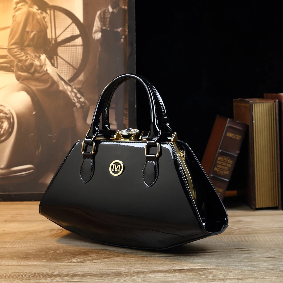 Luxury Designer Shoulder Bag Women Phone Pocket Leopard Pattern Diagonal Cross Bag Patent Leather Glossy Retro Versatile Handbag