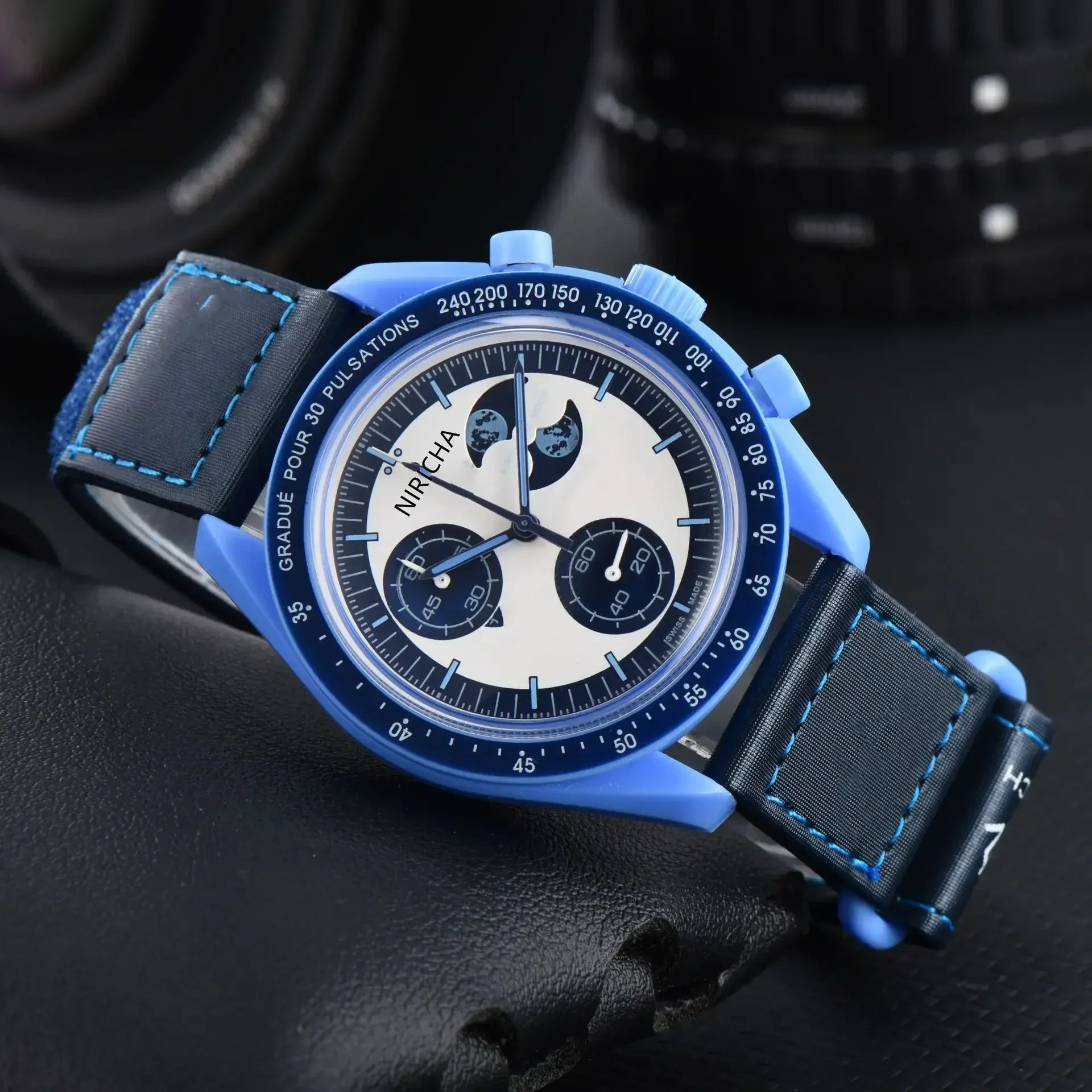 Stylish 2025 Moon Landing Commemorative Watch - Six-Hand Quartz Chronograph for Space Enthusiasts