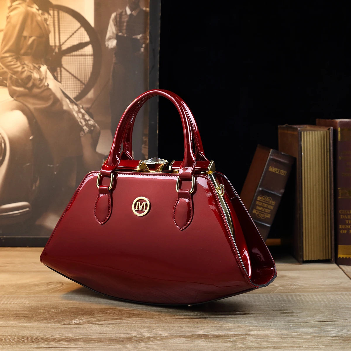 Luxury Designer Shoulder Bag Women Phone Pocket Leopard Pattern Diagonal Cross Bag Patent Leather Glossy Retro Versatile Handbag