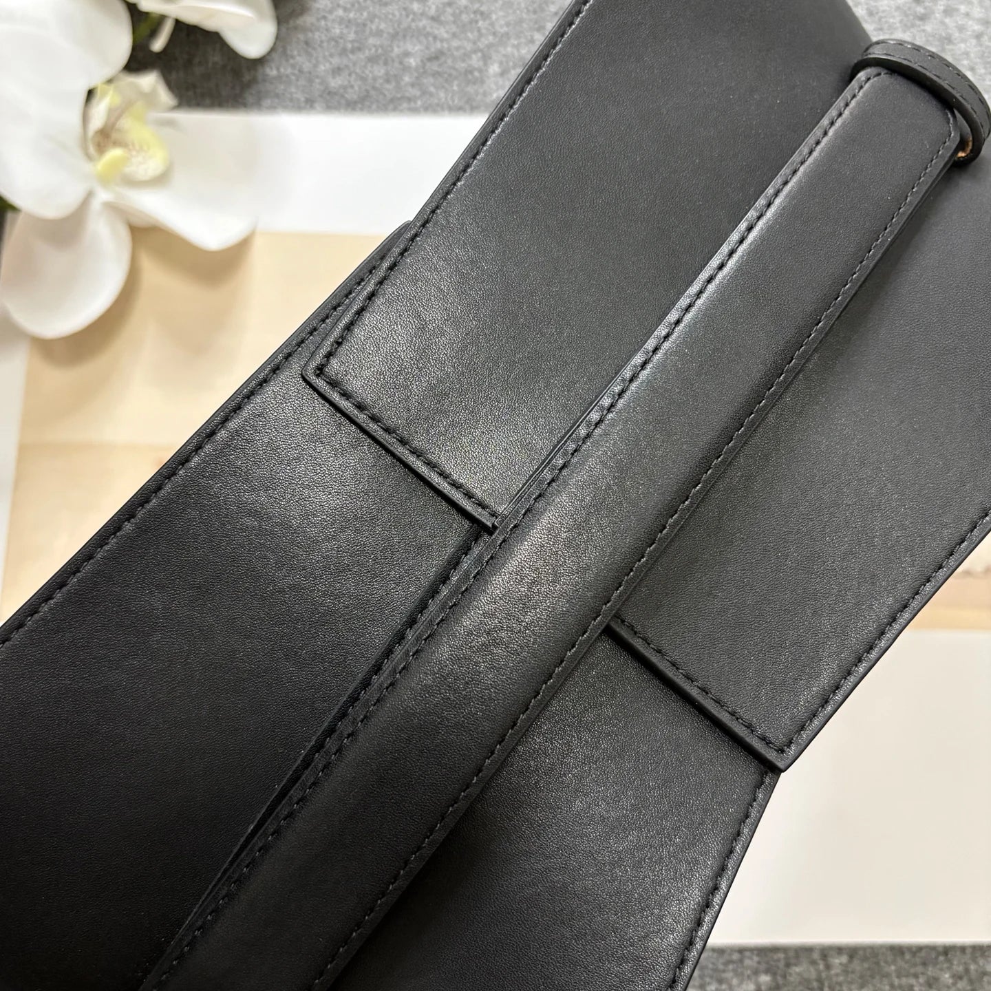 Leather Belt – Hook and Loop Fastening – Split Leather – Black | KIMLUD