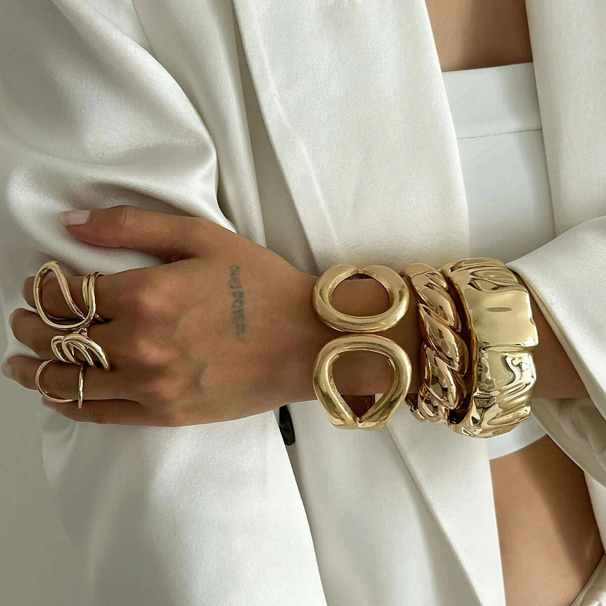 ingemark-4-styles-hip-hop-punk-wave-open-spring-bangles-for-women-creative-heavy-metal-chunky-bracelets-couple-hand-jewelry-men-kimlud-kimlud-33914484