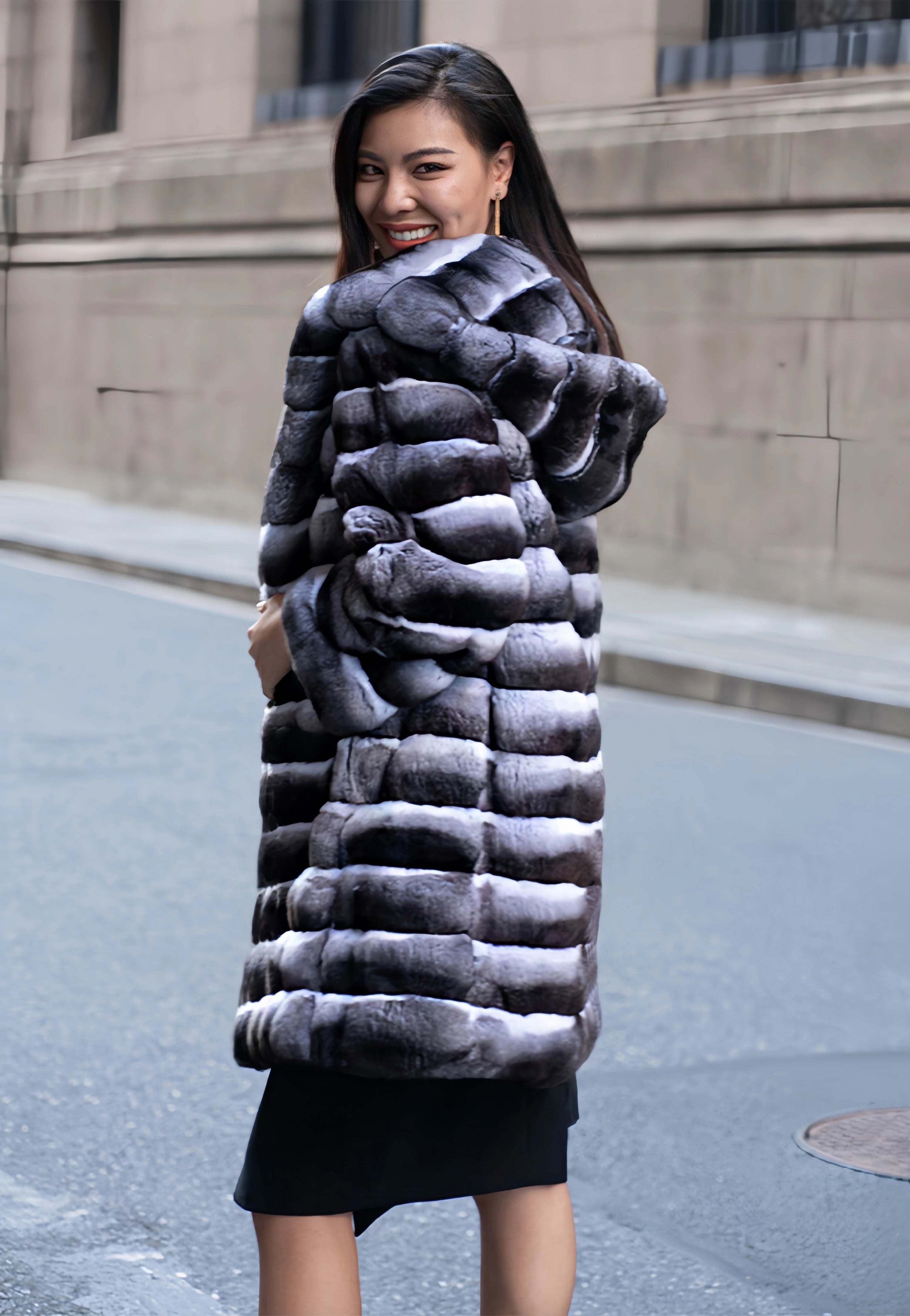 New Women's Faux Chinchilla Fur Coat Hooded Warm And Comfortable Autumn And Winter Faux Fur Coat Women