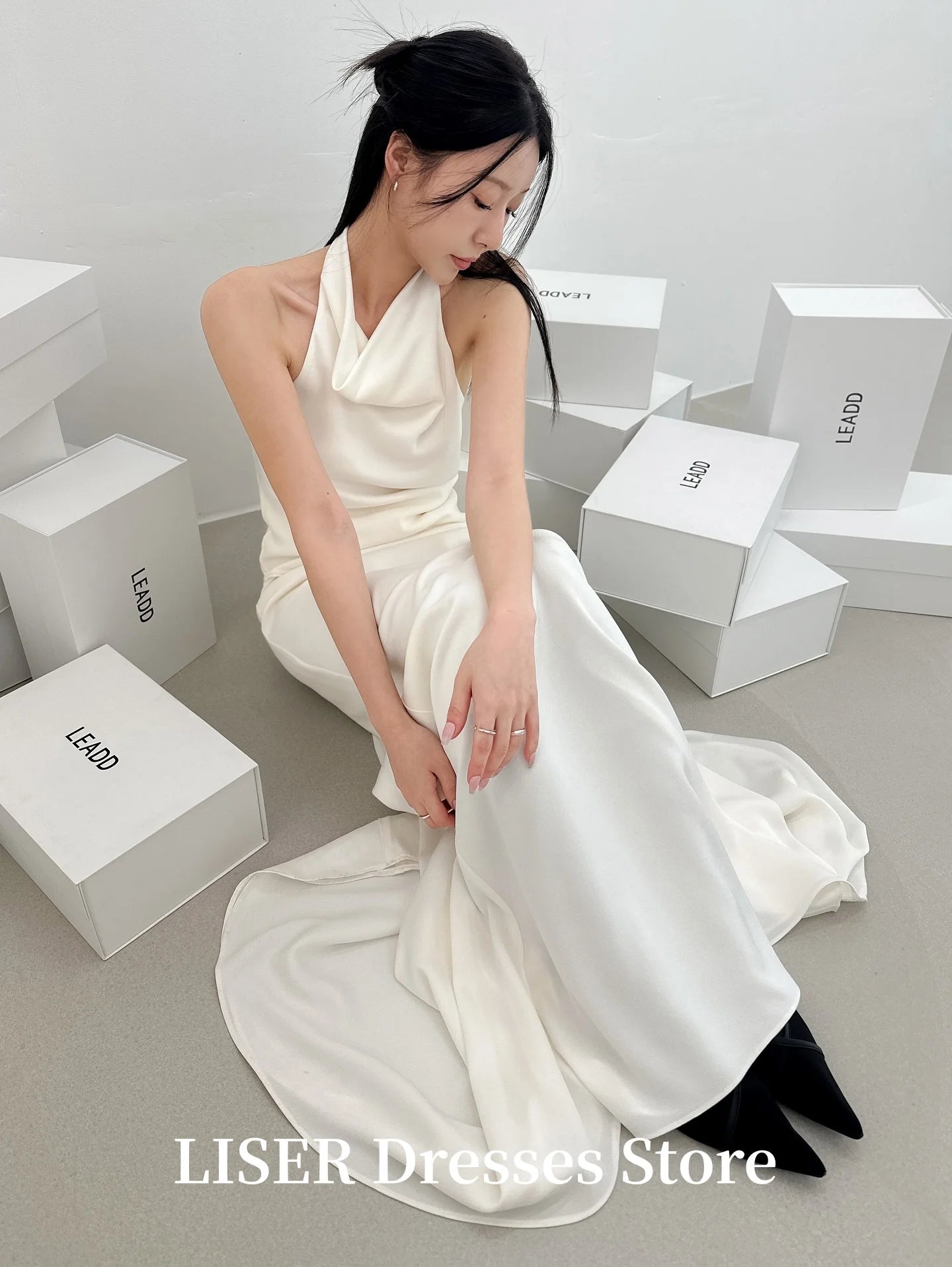 Liser Halter A-Line Simple Korea Wedding Dress Designed Silk Satin Elegant Long Bridal Gowns Photo Shoot 저녁 드레스 Customized