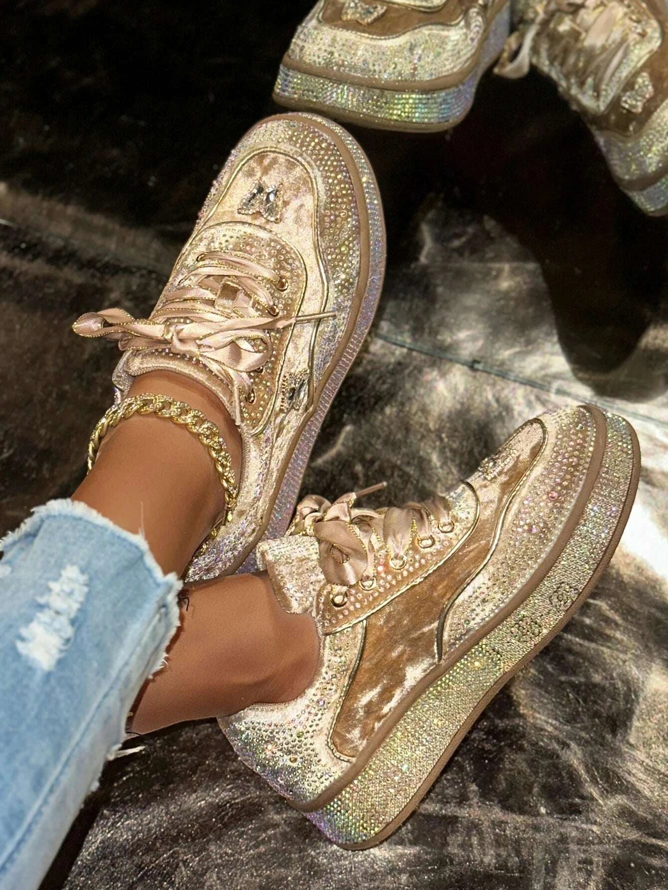 luxury-suede-flat-sneakers-outdoor-platform-female-casual-shoes-women-fashion-designer-rhinestone-ladies-shoes-zapatos-de-mujerkimludkimlud-35558086