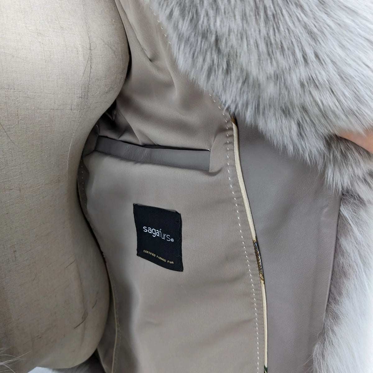Fox Fur Coat - Big Turn-Down Collar - Fox Fur - Lynx | KIMLUD
