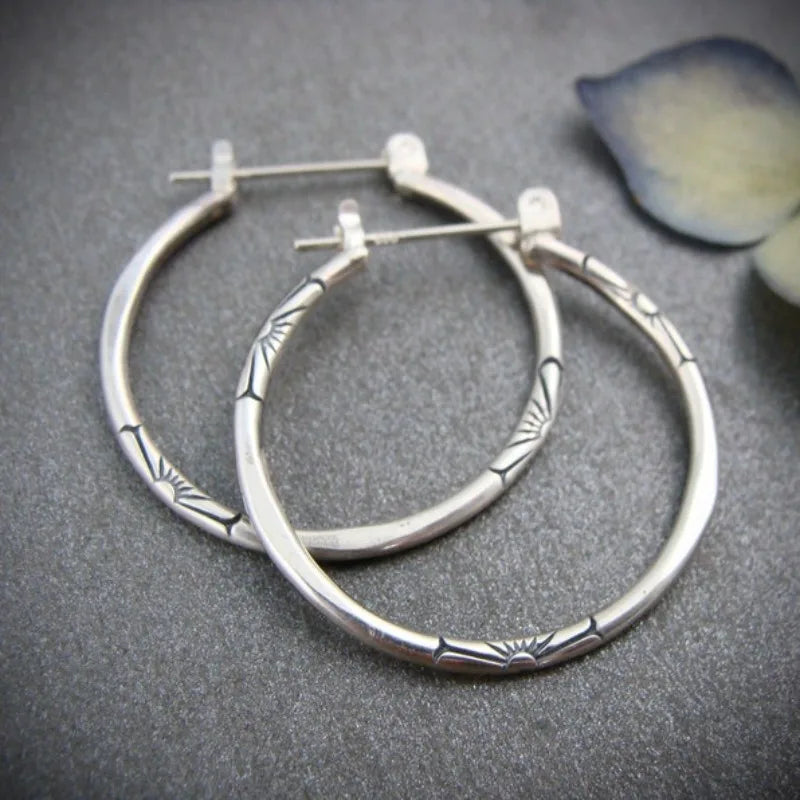 Minimalist Style Vintage Silver Color Big Round Earrings for Women Needle Hoops Small Hoops Imprinted Jewelry One Inch Hoops
