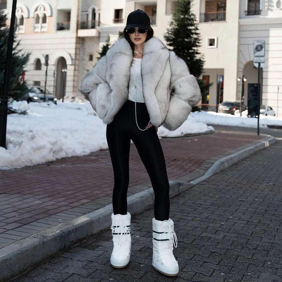 Natural Fox Fur Coat With Turndown Collar Women's Fox Cropped Jacket Genuine Fur Outerwear Hot Selling Short Real Fur Coat