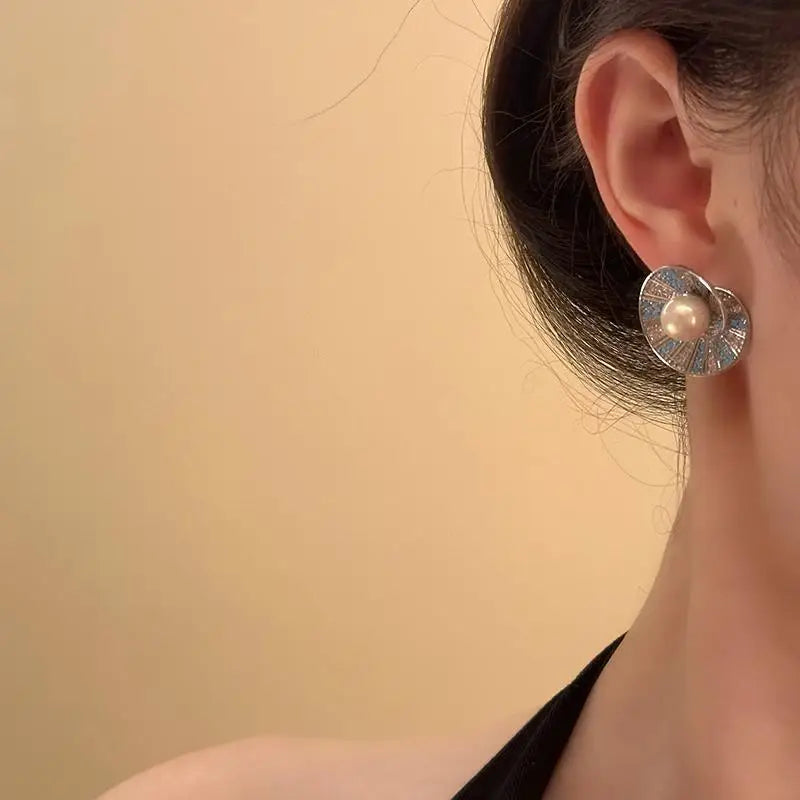 Light Luxury Crystal Flower Stud Earrings — Blue | KIMLUD