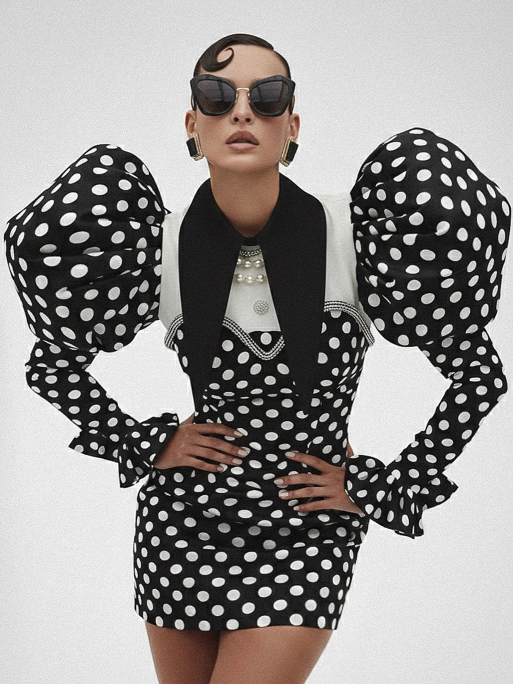 Couture Black Polka Dots Short Women Party Dresses With Crytsal Details Fashion Puffy Sleeves Mini Dress
