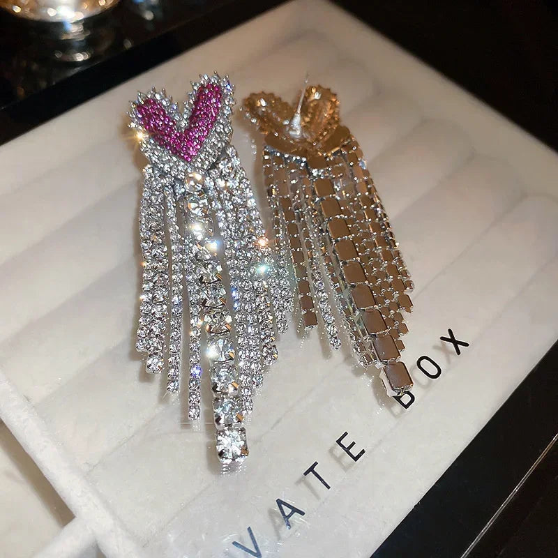 Fashion Long Tassel Rhinestone Drop Earrings for Women Pink Heart Crystal Dangle Earrings Statement Jewelry