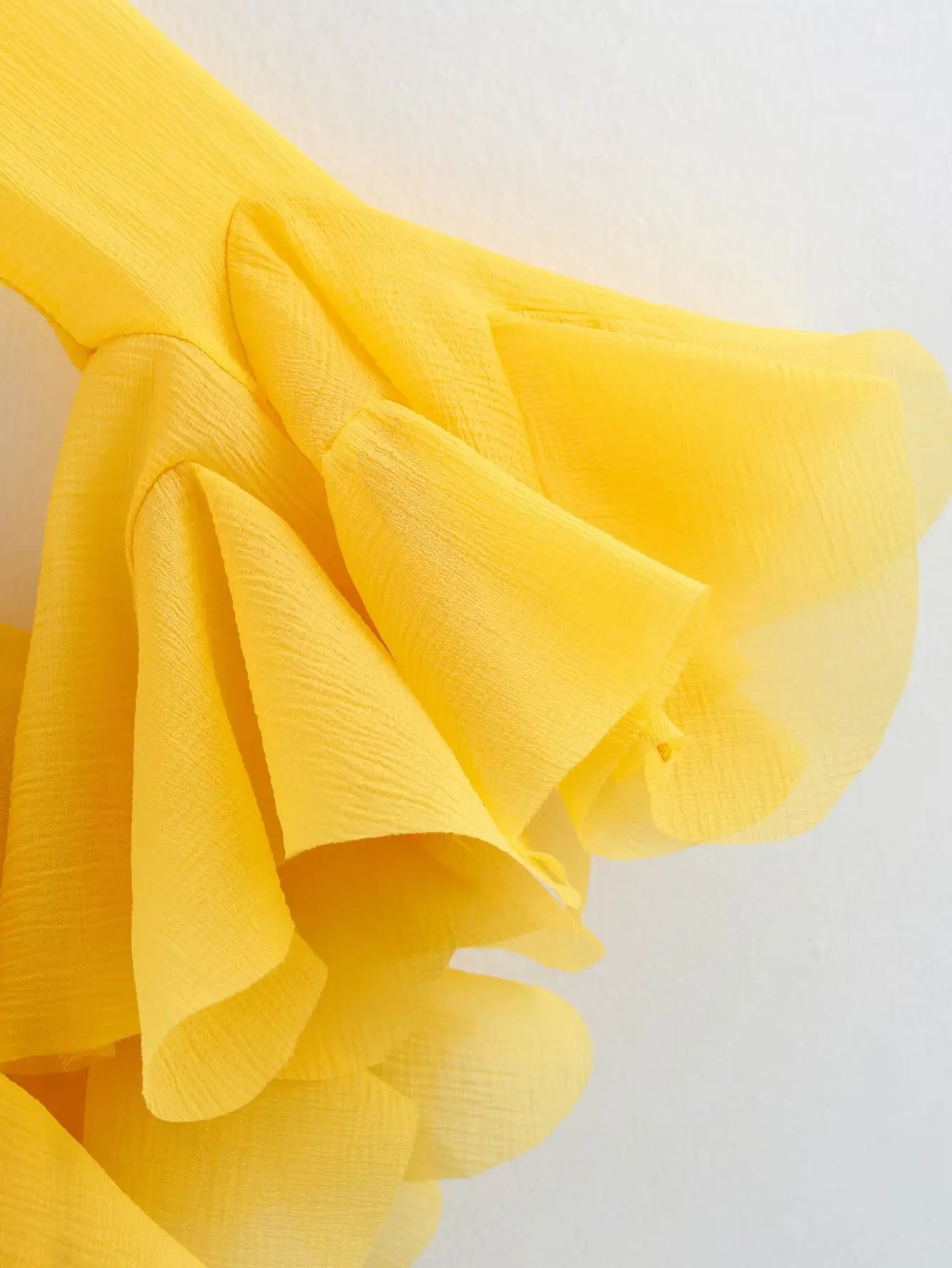 2026 Summer Women's Elegant Multi-Layered Ruffled Hem Mini Dresses Lady Sweet French Style Long Flare Sleeve Slim Fit Puffy Robe