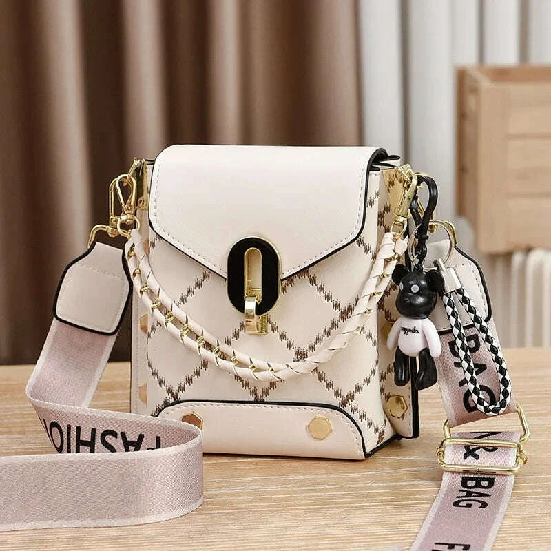 korean-version-of-simple-and-fashionable-small-square-bag-fashionable-versatile-shoulder-messenger-bag-trendy-mini-mobile-phonekimludkimlud-35562678
