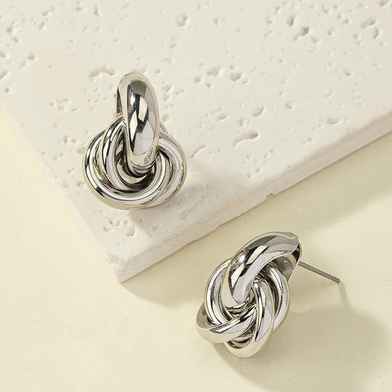 Gold-Tone Geometric Irregular Striped Large Ear Buckle Earrings — Gold | KIMLUD