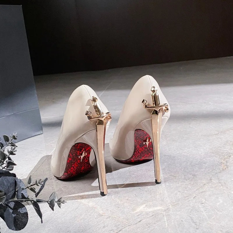 Metal-Embellished Pointed-Toe Pumps With Gold-Tone Metal Decoration — Black | KIMLUD