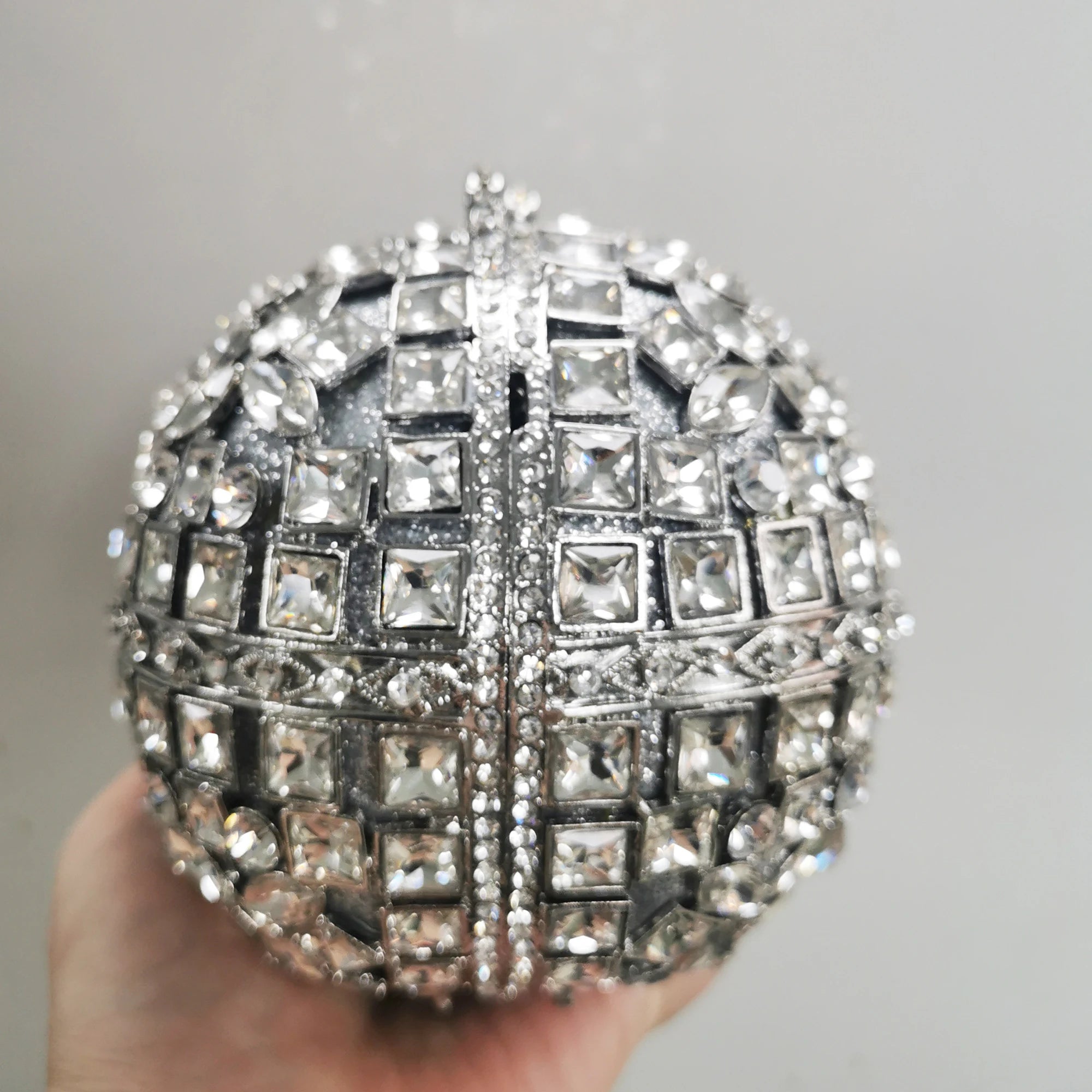 Woman Silver Crystal Stone Ball Shape Evening Bag Banquet Birthday Party Gift Lady Handbag Wedding Bridal Diamond Hollow Purse