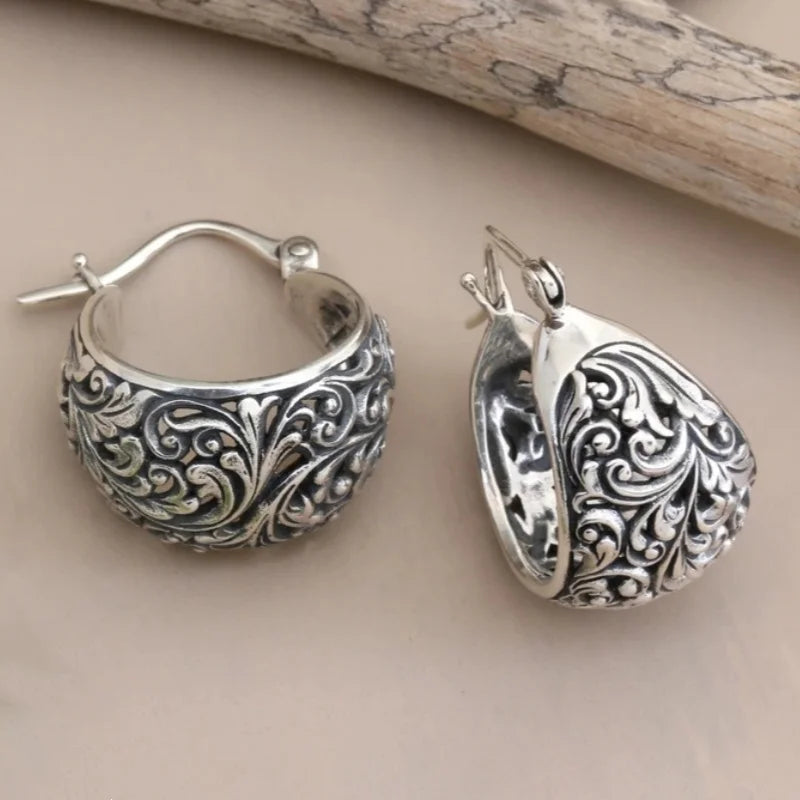 Ethnic Style Artistic Hollowed Curly Vine Silvery Hoop Earrings for Women Vintage Exquisite Banquet Vacation Jewelry Accessories