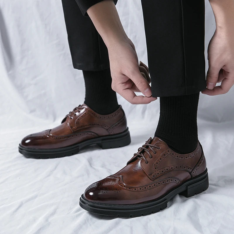 Handmade Men's Wingtip Oxford Shoes Black Leather Brogue Men's Formal Leather Shoes Classic Business Formal Men's Shoes Oxfords