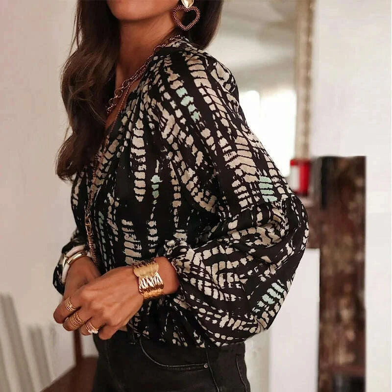 plus-size-womens-shirt-stripesd-printed-v-neck-long-sleeved-top-casual-resort-style-shirt-soft-fabric-loose-cuttingkimludkimlud-35564815
