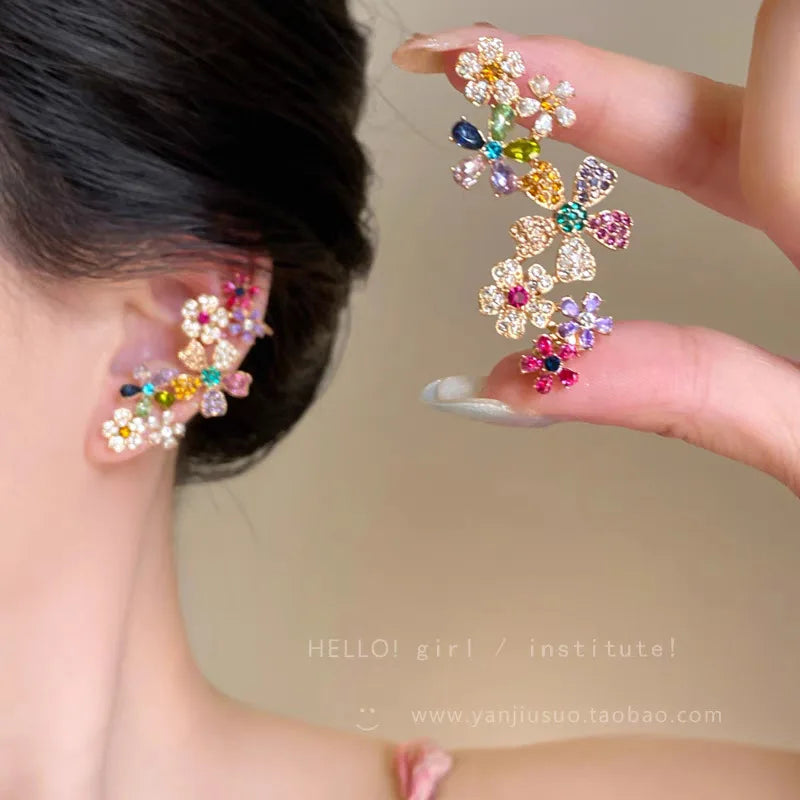 Gold-Plated Earrings Rainbow Zircon Petals Delicate Daisy Motif With Curved Silhouette — Gold | KIMLUD