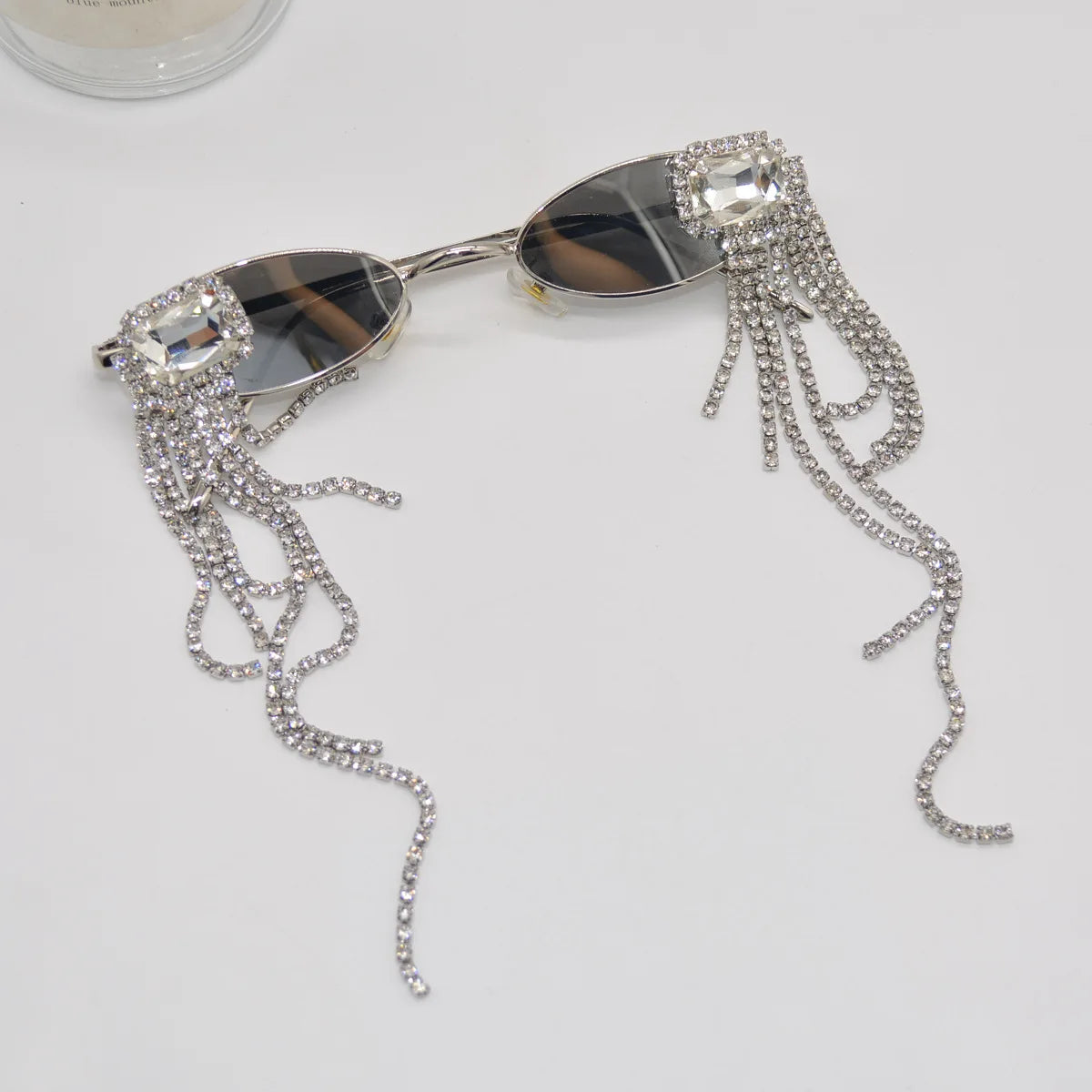 Metallic Silver Oval Frame Sunglasses — Silver | KIMLUD