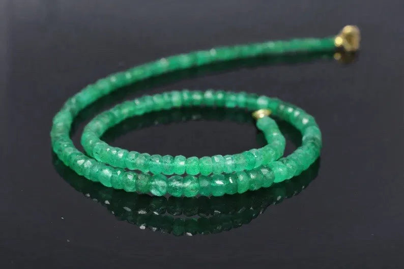 Beaded Necklace – 2-4mm Round Faceted – Beryl Beads – Emerald | KIMLUD