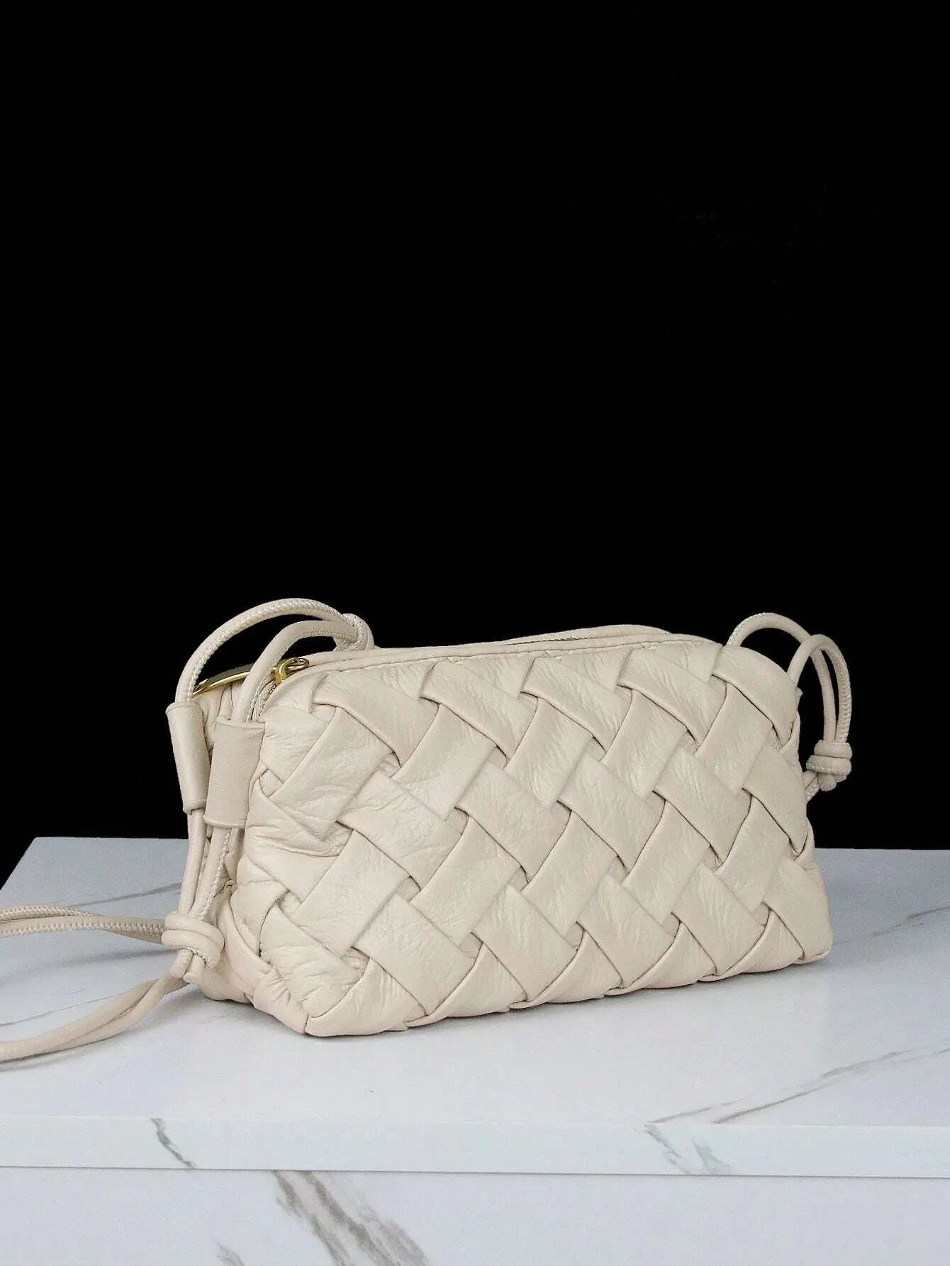 KIMLUD, 2024 new woven handbag fashion trend burst crack gold woven embossed shoulder slung bag Joker mini mobile phone bag shoulder str, KIMLUD Womens Clothes