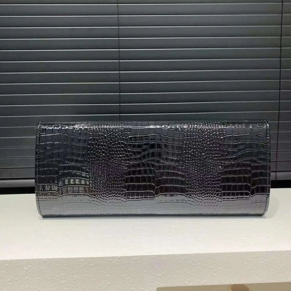 KIMLUD, Women's Fashion Retro Handbag Large Capacity Crocodile Pattern Commuter Handbag, KIMLUD Womens Clothes