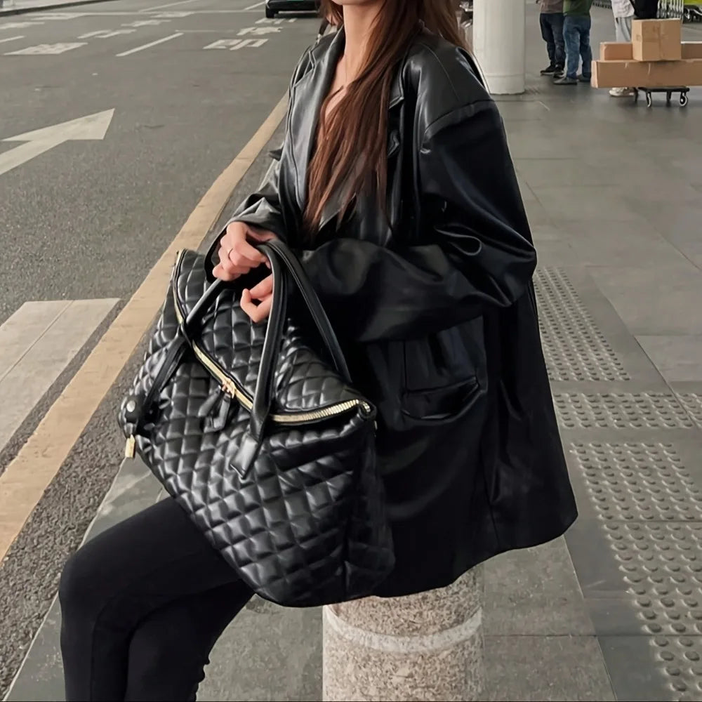 Bucket Shoulder Bag – Quilted – Polyester – Black | KIMLUD