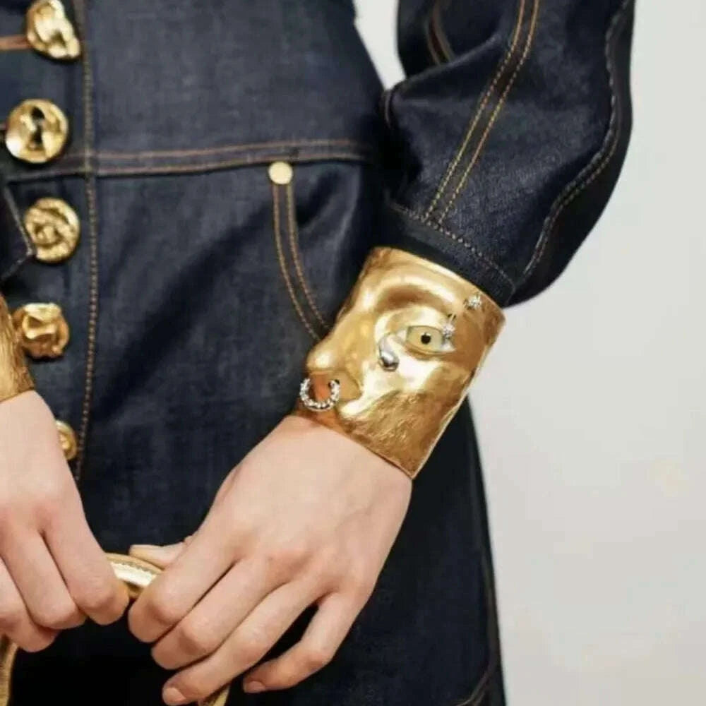 exaggerated-vintage-alloy-plated-eyes-cuff-bracelet-for-women-fashion-jewelry-gorgeous-hand-open-bracelet-accessory-kimlud-kimlud-33917671